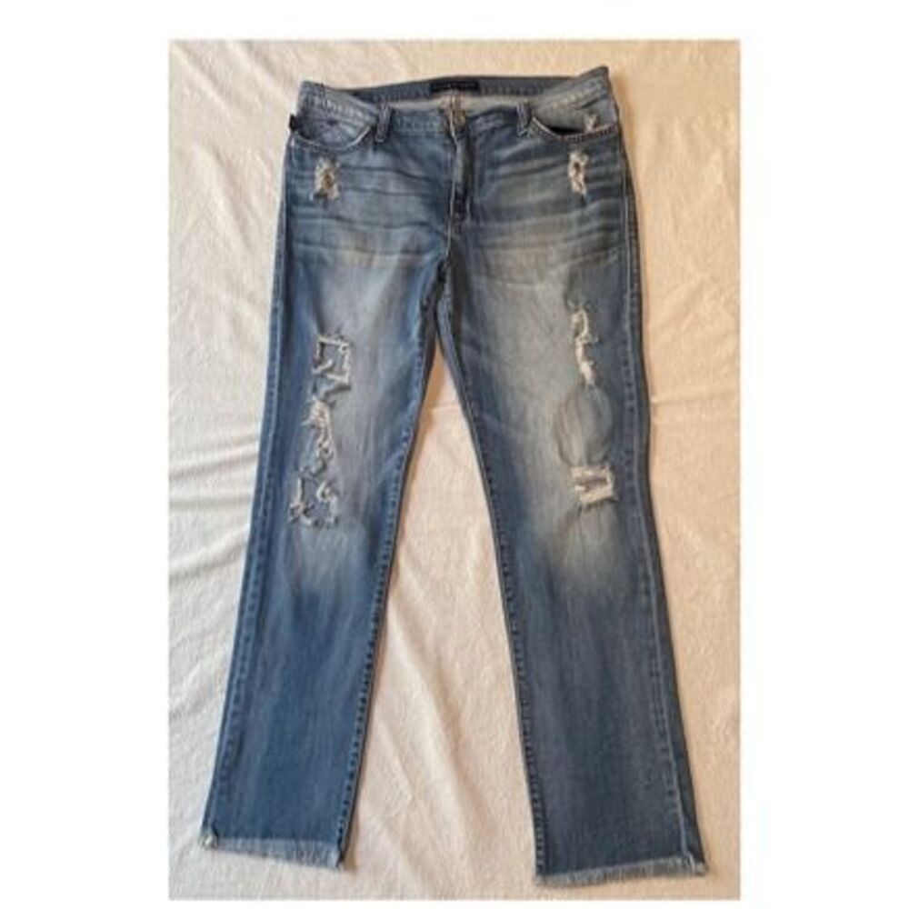 Rock & Republic womens distressed jeans with frayed hem. Size 16
